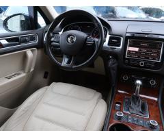 Volkswagen Touareg 3.0 TDI 180kW - 9