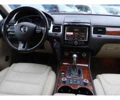 Volkswagen Touareg 3.0 TDI 180kW - 10