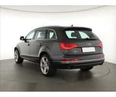 Audi Q7 quattro tiptronic DSG Zlevněno o 21 000 Kč