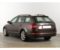 Škoda Octavia 2.0 TDI 110kW - 6