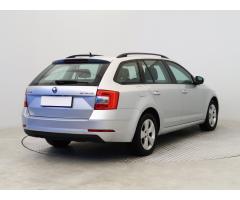 Škoda Octavia 1.6 TDI 85kW - 7