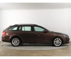 Škoda Octavia 2.0 TDI 110kW - 9