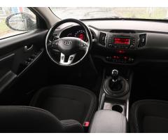 Kia Sportage 1.7 CRDi 85kW - 9