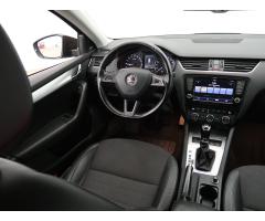 Škoda Octavia 2.0 TDI 110kW - 10