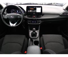 Hyundai i30 1.5 DPI 81kW - 10