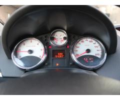 Peugeot 207 1.6 HDi 66kW - 22