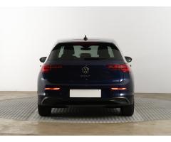 Volkswagen Golf 1.5 eTSI 110kW - 6