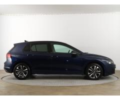 Volkswagen Golf 1.5 eTSI 110kW - 8