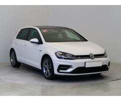 Volkswagen Golf 2.0 TDI 110kW - 1