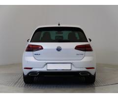 Volkswagen Golf 2.0 TDI 110kW - 6