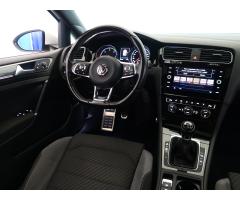 Volkswagen Golf 2.0 TDI 110kW - 9