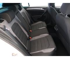 Volkswagen Golf 2.0 TDI 110kW - 13