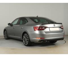 ŠKODA SUPERB COMBI 2.0TDI 140 LAURIN&K 4X4 DSG 7ST