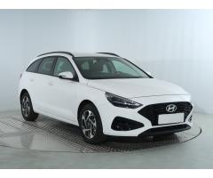 Hyundai i30 1.5 DPI 71kW - 1