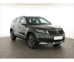 ŠKODA SUPERB COMBI 2.0TDI 140 LAURIN&K 4X4 DSG 7ST