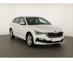 ŠKODA SUPERB COMBI 2.0TDI 140 LAURIN&K 4X4 DSG 7ST