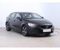 Volvo V40 2.0 D3 110kW - 1