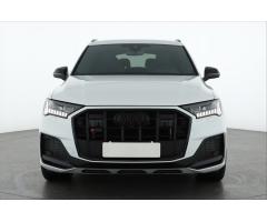 Audi Q7 quattro tiptronic DSG Zlevněno o 21 000 Kč