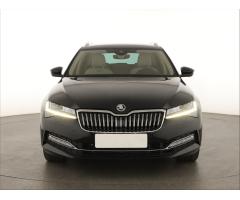 ŠKODA SUPERB COMBI 2.0TDI 140 LAURIN&K 4X4 DSG 7ST