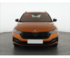 ŠKODA SUPERB COMBI 2.0TDI 140 LAURIN&K 4X4 DSG 7ST