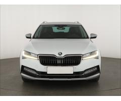 ŠKODA SUPERB COMBI 2.0TDI 140 LAURIN&K 4X4 DSG 7ST