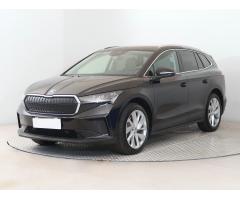 ŠKODA SUPERB COMBI 2.0TDI 140 LAURIN&K 4X4 DSG 7ST