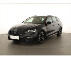 ŠKODA SUPERB COMBI 2.0TDI 140 LAURIN&K 4X4 DSG 7ST