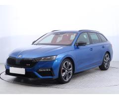 ŠKODA SUPERB COMBI 2.0TDI 140 LAURIN&K 4X4 DSG 7ST