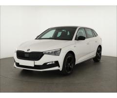 ŠKODA SUPERB COMBI 2.0TDI 140 LAURIN&K 4X4 DSG 7ST