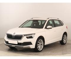 ŠKODA SUPERB COMBI 2.0TDI 140 LAURIN&K 4X4 DSG 7ST