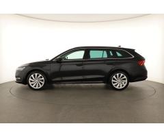 ŠKODA SUPERB COMBI 2.0TDI 140 LAURIN&K 4X4 DSG 7ST