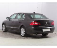 Volkswagen Golf 2.0 TDI 110kW - 5