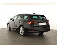 ŠKODA SUPERB COMBI 2.0TDI 140 LAURIN&K 4X4 DSG 7ST