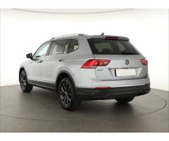 Volkswagen Tiguan 4Motion Highline DSG