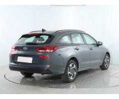 Hyundai i30 1.5 DPI 71kW - 8