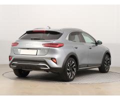 Kia XCeed 1.5 T-GDI 118kW - 9