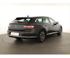 Volkswagen Arteon 2.0 TDI 110kW - 11