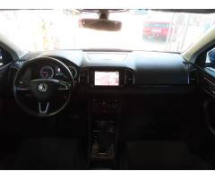 Volkswagen Golf 2.0 GTI 180kW - 12