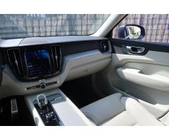 Volvo XC60 T5 AWD 184kW - 12