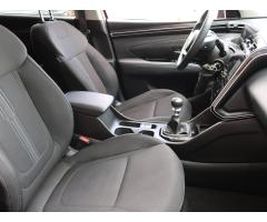 Hyundai Tucson 1.6 CRDi 85kW - 14