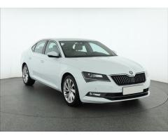 Škoda Superb 2.0 TDI 110kW - 1