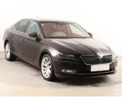 ŠKODA SUPERB COMBI 2.0TDI 140 LAURIN&K 4X4 DSG 7ST