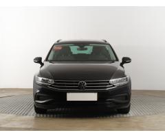 Volkswagen Passat 2.0 TDI 90kW - 2