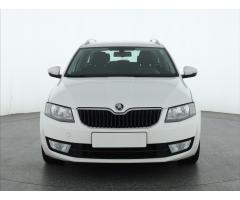 ŠKODA SUPERB COMBI 2.0TDI 140 LAURIN&K 4X4 DSG 7ST