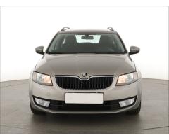 ŠKODA SUPERB COMBI 2.0TDI 140 LAURIN&K 4X4 DSG 7ST