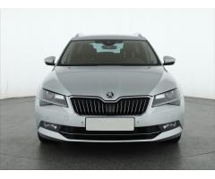 ŠKODA SUPERB COMBI 2.0TDI 140 LAURIN&K 4X4 DSG 7ST