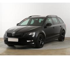 ŠKODA SUPERB COMBI 2.0TDI 140 LAURIN&K 4X4 DSG 7ST