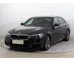 BMW Řada 5 530d xDrive 195kW - 3