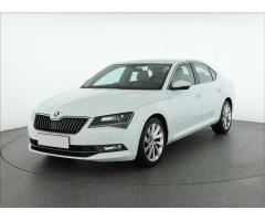 Škoda Superb 2.0 TDI 110kW - 3