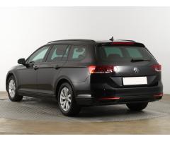 Volkswagen Passat 2.0 TDI 90kW - 5